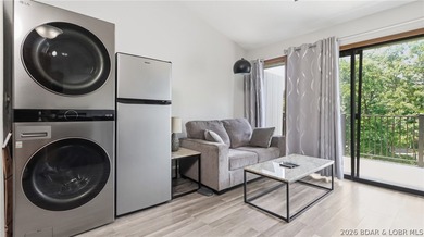 Experience effortless lake living in this turnkey 1-bedroom - photo 10