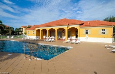 Spacious, Updated Condo with High Ceilings & Massive Screened - photo 4