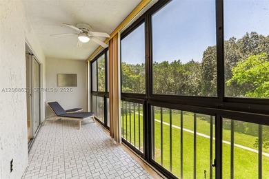 Welcome to this well-maintained condo located at 5900 NW 44th St - photo 37