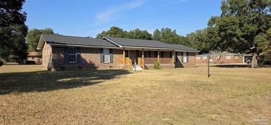 3 bedroom 2 bath house with 1 bed/1 bath apartment. New Roof - photo 3