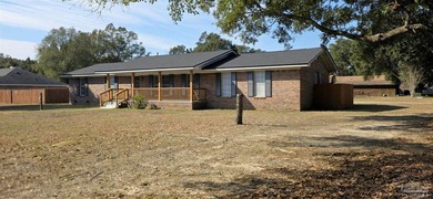 3 bedroom 2 bath house with 1 bed/1 bath apartment. New Roof - photo 5