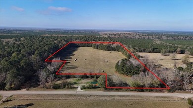 Welcome to this gorgeous open 18 acres surrounded by the - photo 2