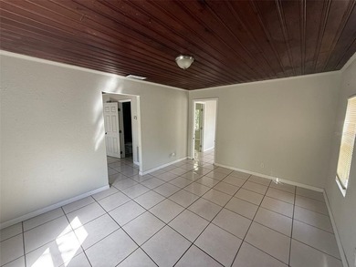 Short Sale. Short Sale - Subject to lender and/or investor - photo 6
