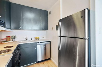 Ideally situated within the prestigious Fontana Tower East, this - photo 7
