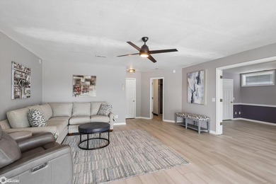 Experience the best of Sun Valley Lake living with this - photo 31