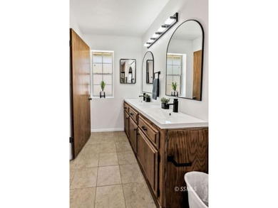 Welcome to your own retreat, where modern upgrades meet the - photo 34