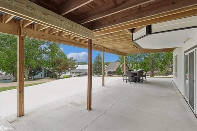 Experience the best of Sun Valley Lake living with this - photo 42