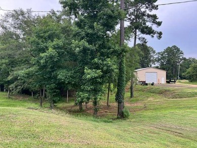2021 3-bed, 2- bath home with 30x40 metal/spray foam insulated - photo 13