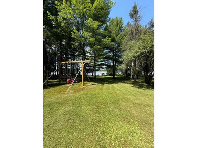 Charming, lovingly cared-for cottage on highly desirable Lake - photo 19