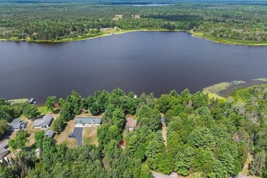 Charming, lovingly cared-for cottage on highly desirable Lake - photo 22