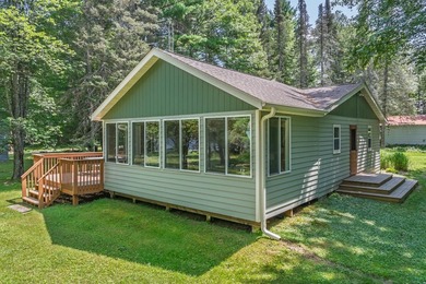 Charming, lovingly cared-for cottage on highly desirable Lake - photo 26