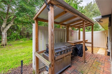 Welcome to this meticulously maintained, turnkey 3-bedroom - photo 41