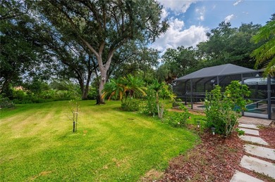 Welcome to this meticulously maintained, turnkey 3-bedroom - photo 48