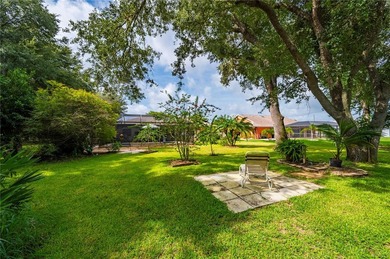Welcome to this meticulously maintained, turnkey 3-bedroom - photo 53