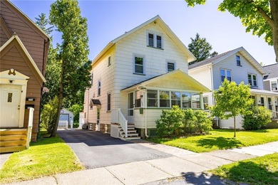 Conveniently located just minutes from the University of - photo 1