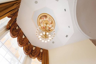 Amazing Grace is a turnkey luxury equestrian estate where every - photo 14