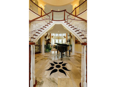 Amazing Grace is a turnkey luxury equestrian estate where every - photo 15