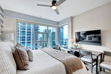 Welcome to Savina #2706, where modern luxury meets coastal urban - photo 19