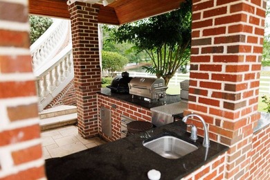 Amazing Grace is a turnkey luxury equestrian estate where every - photo 22