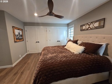 Creekside Luxury in the Heart of Dufur. Experience the pinnacle - photo 22