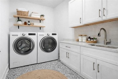 Only 7 remain! Move-in ready with closeout incentives. Receive - photo 27