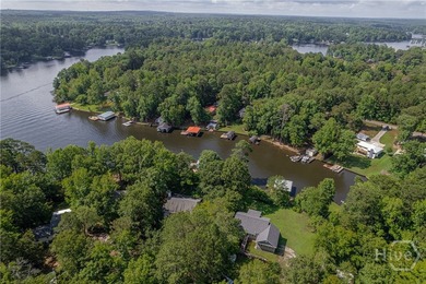 Fully renovated and thoughtfully redesigned, this Lake Sinclair - photo 28