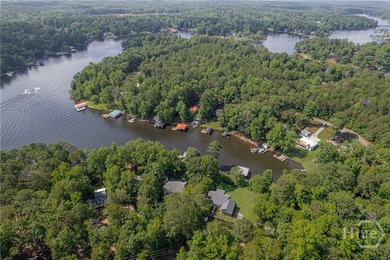 Fully renovated and thoughtfully redesigned, this Lake Sinclair - photo 29
