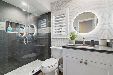 Beautifully updated 3BR/2BA villa located in the desirable - photo 34