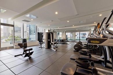 Welcome to Savina #2706, where modern luxury meets coastal urban - photo 44