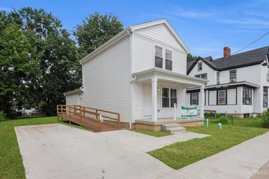 Brand New Nearly Net Zero Home with 15 year tax abatement - photo 3