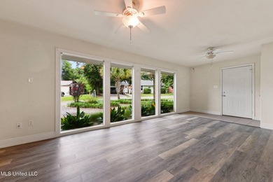 Welcome to this charming home, perfectly situated on a corner - photo 5