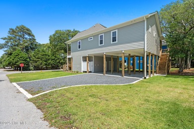 NEW CONSTRUCTION/ELEVATOR/LARGE CORNER LOT/ICW VIEWS Move-in