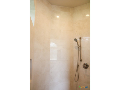 New stunning residence available. Enjoy the luxury of this - photo 15