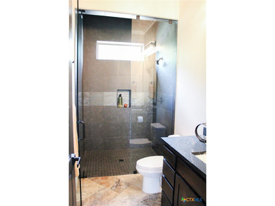 New stunning residence available. Enjoy the luxury of this - photo 25