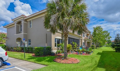 Welcome home to this well-maintained end-unit TH offering the - photo 32