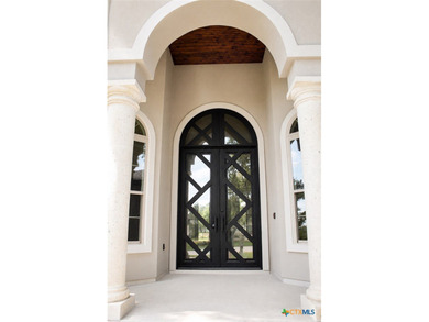 New stunning residence available. Enjoy the luxury of this - photo 35