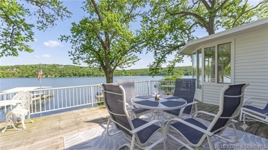 Darling lakefront GEM, cherished by one family for years is now - photo 4