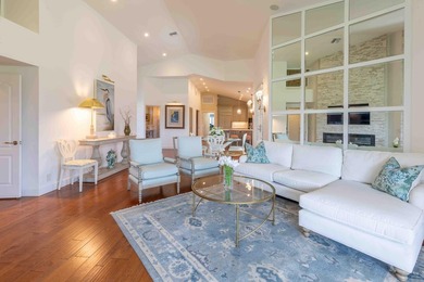 Stunning patio home that has been totally renovated with - photo 13