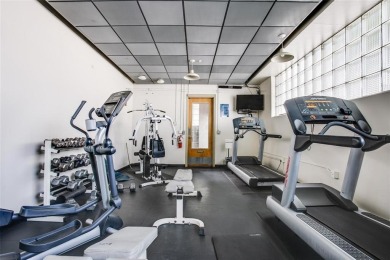 Welcome to The Live Oak Lofts, a beautifully updated urban