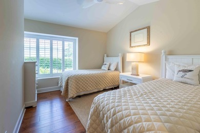 Stunning patio home that has been totally renovated with - photo 28