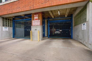 Welcome to The Live Oak Lofts, a beautifully updated urban