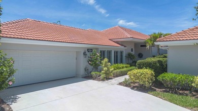 Stunning patio home that has been totally renovated with - photo 32