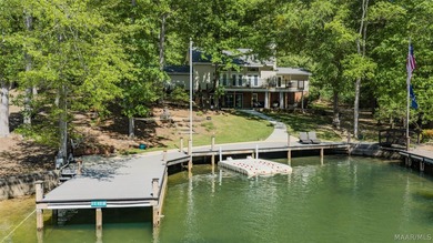 Experience refined lake living in this exceptional 5-bedroom, 3 - photo 3