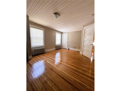 Come see this charming 3-bedroom, 1-bath single-family home - photo 4