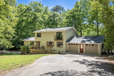 Experience refined lake living in this exceptional 5-bedroom, 3 - photo 5