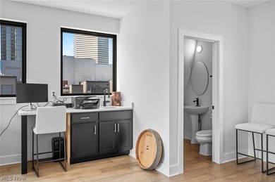 Downtown living at its best. Plenty of living space - photo 37