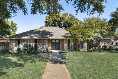 Lake Ray Hubbard Home Active Under Contract in Rockwall Texas