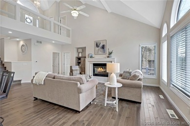 Your ideal lake escape starts here. Step inside and take in the - photo 8