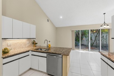 Beautiful 3-BD 2.5-BA pool home on the golf course in the - photo 11
