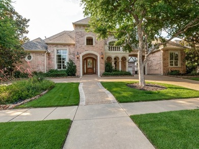 Experience unparalleled luxury in this magnificent 5 bedroom, 5 - photo 1